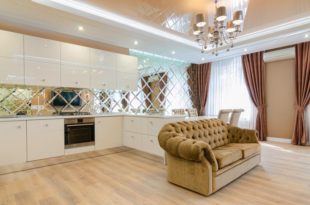 Royal Art-Deco Apartment Lviv Kültér fotó